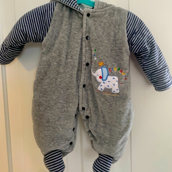 Baby snowsuit - Picture 1 of 3
